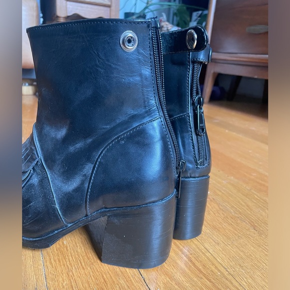 Handmade Black Kiltie Boots - Picture 2 of 7